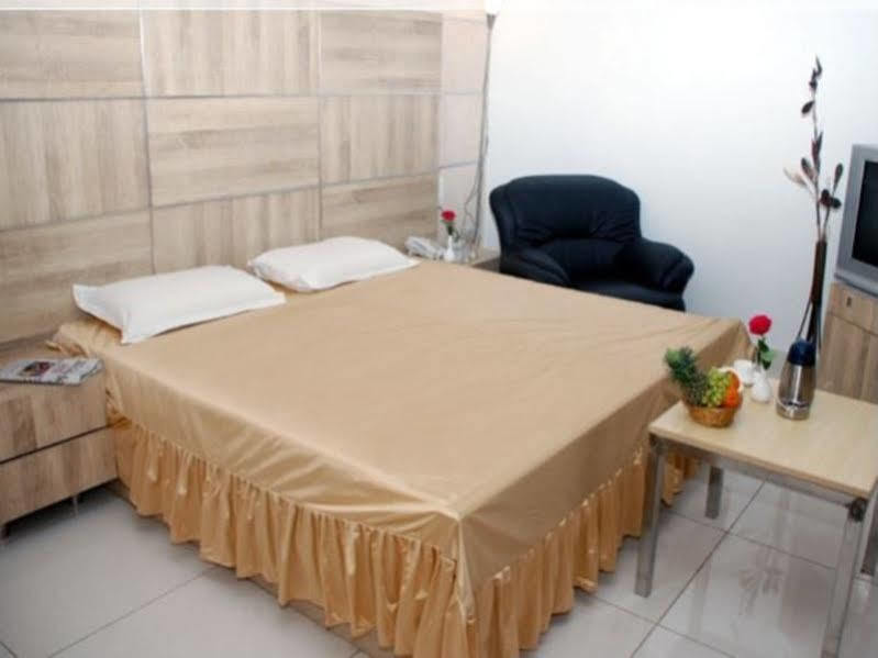 Hotel Tanisha Hyderabad Eksteriør bilde